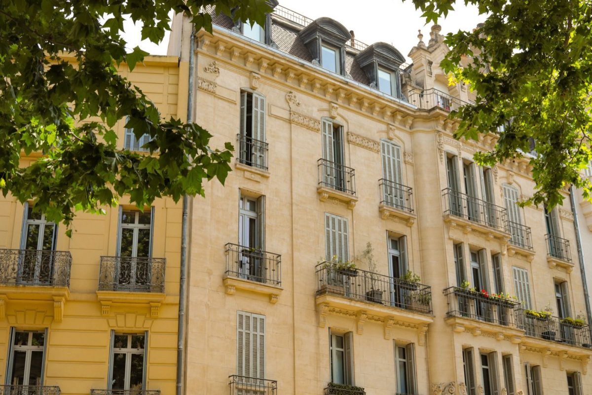 Acheter un logement quand on est expatrié : neuf approches