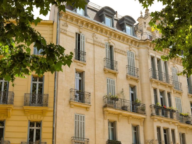 Acheter un logement quand on est expatrié : neuf approches