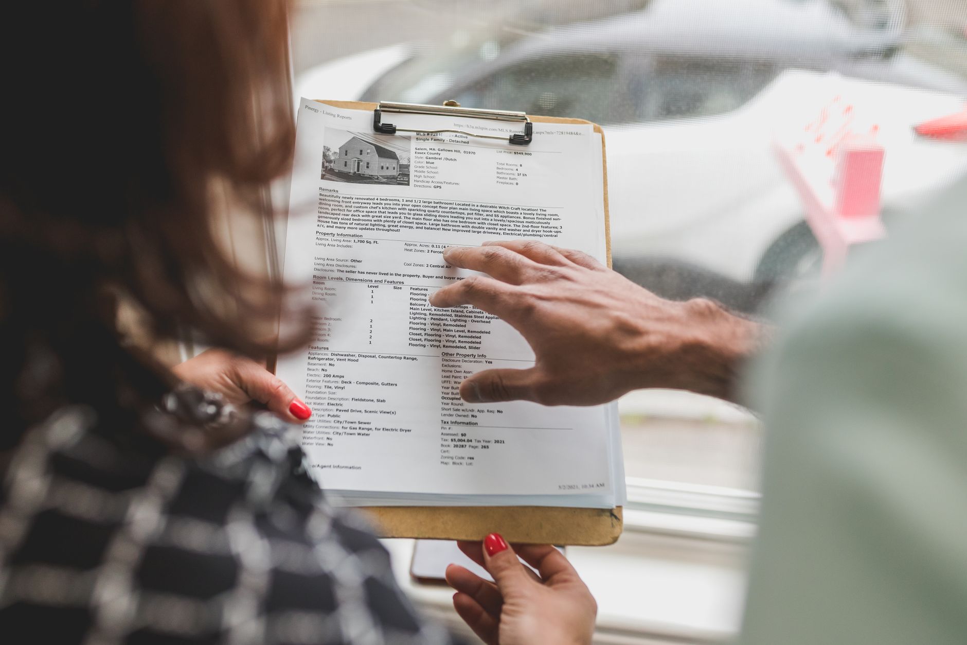 Nouvelles règles pour les agents immobiliers en Andalousie : Impact sur les acheteurs